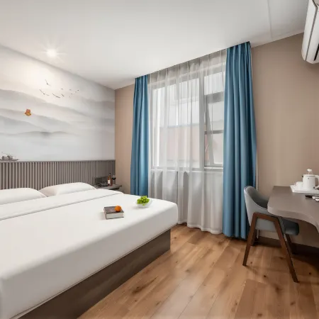 Huantang Boutique Hotel (Shangqiu High-Speed Railway Station Municipal Government)