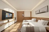 Qingrong Yueju Hotel (Yining Liuxing Street Scenic Area International Airport) - balcony