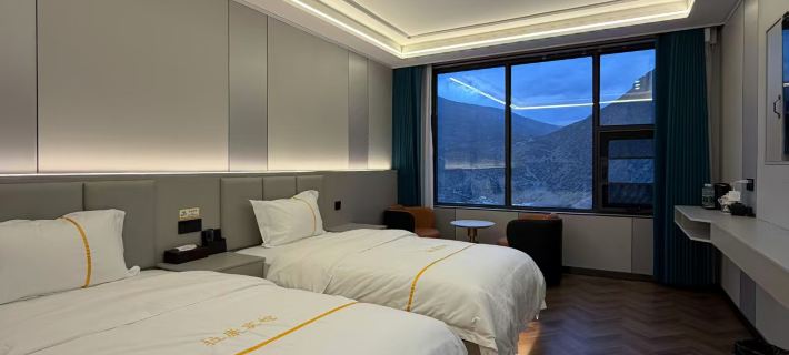 Lakang Hotel Hotels in Lhozhag