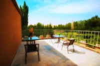 Dunhuang Yishanyiyuan Homestay (Mingsha Mountain And Crescent Spring) - 2 stjerner