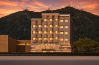 PUSHOW Hotel - con vistas a la montaña