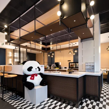 Sleepy Panda Hotel