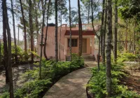 The Cabin - Parking