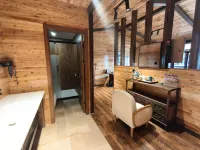 Jiayin pinyouran jiangshe 2020 Holiday Hotel - Balkoner