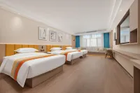 Xincheng Jiayue Hotel（Kuitun Station） - parking