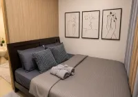 Grey & Wood 1BR w/ Pool View | Shore 2 Near MOA - Spa
