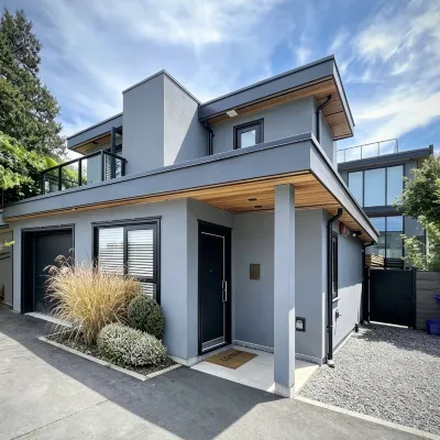 3077 Exclusive Two-Story Home Hotels near South Cambie