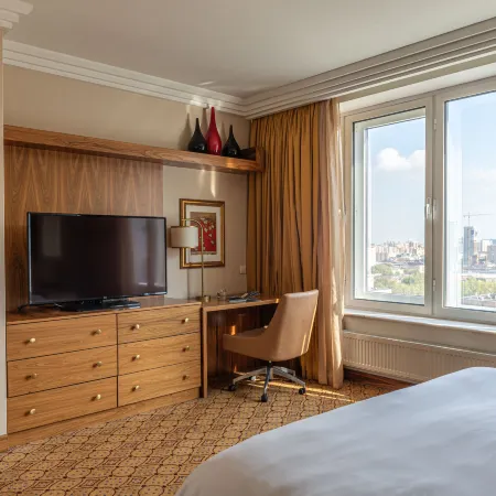 MonArch Moscow Hotel (Монарх Москвабывш. Ренессанс Монарх)