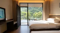 Emeishan Scenic Area Qingbo Vacation Apartment - Pysäköinti