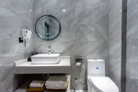 Weihui Xiangbala Hot Spring Business Hoteal Hotel di Weihui