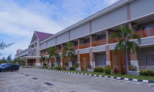 Sutan Raja Hotel Kolaka