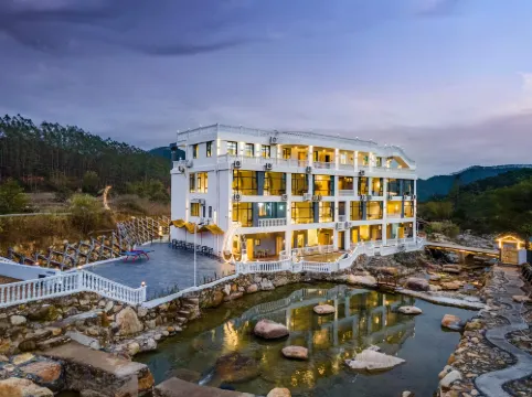 清遠木古嶺溪墅