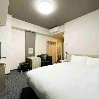 Hotel Route-Inn Nagahama Inter Rooms