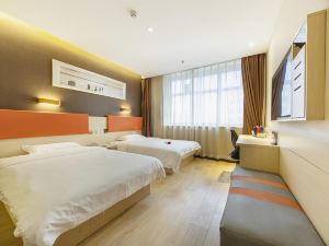 Vance Hotel (Beijing Shunyi Subway Station New World Department Store)