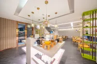 CHAMJOY Hotel (Quzhou High-Speed Railway Station Wanda Plaza) - พร้อมอาหารเช้า
