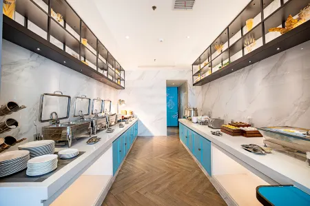 Magnotel Shangqiu Minzhu Road High-speed Railway Station Отели в г. Шанцю