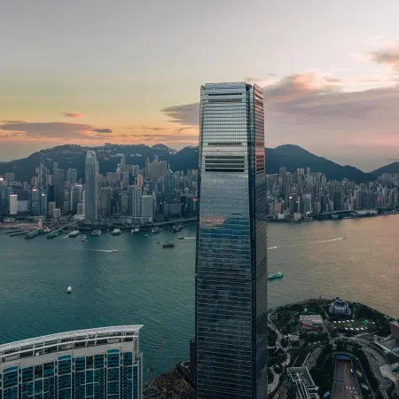 The Ritz-Carlton, Hong Kong Отели рядом с достопримечательностью «Торговый центр Элементс»