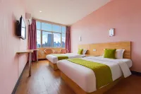 Jingtai Business Hotel (Zhashui Bus Station) Hotel in zona Zhashui Karst Cave
