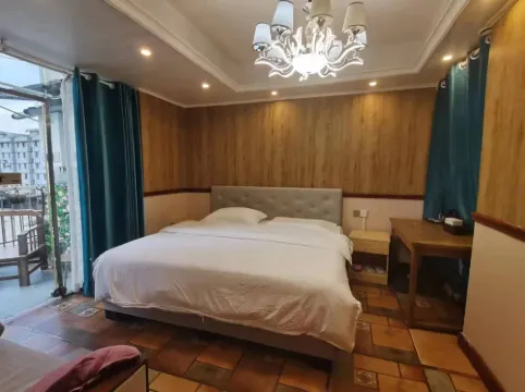 Nanjiang Hongfan Liyuan Hotel