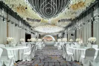 Shehong Kuangyi Hotel (Yongyi Square) Hotels in Shehong