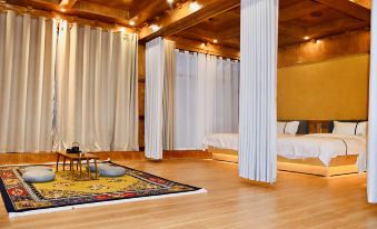 Litang Akexiangba Homestay