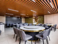 Yunshang No.8 · Mountain View Luxury Vacation Boutique Stay (Fengning Datanzhen) โรงแรมในเฟิงหนิง