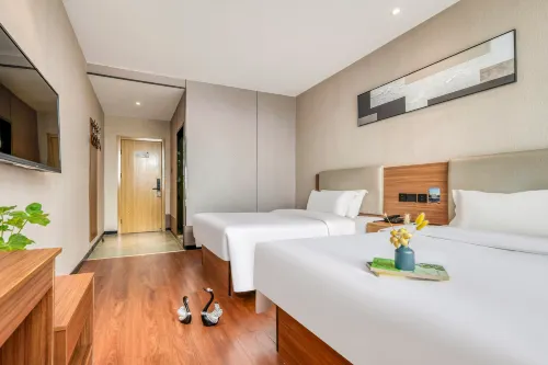 Yunting Hotel (Ningyang Ciyao Branch) - parking