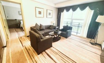 Grand Place Muzu Hotel