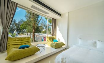 Dongxing City Wanwei golden Beach qulang resorts