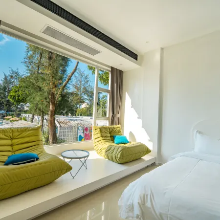 Dongxing City Wanwei golden Beach qulang resorts