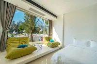 Dongxing City Wanwei golden Beach qulang resorts