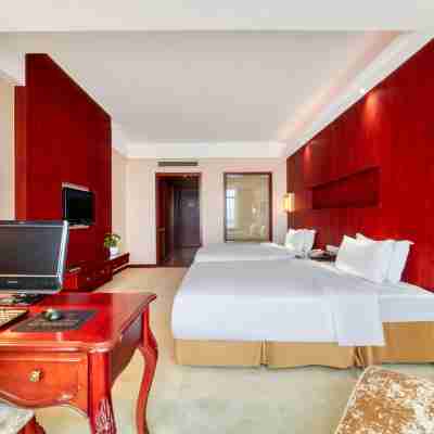 Linhai Double-Dove Peace International Hotel Rooms