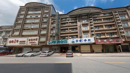 Mashan Wharton Hotel Chain Отели в г. Машань