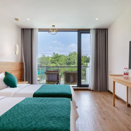 Date One Hot Spring Resort Hotel