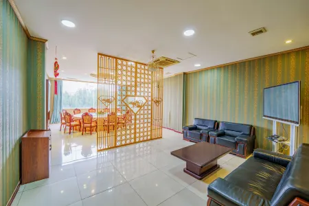 GreenTree Inn Jining Wenshang Baoxiang Temple Express Hotel