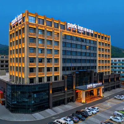 Park inn by Radisson Hotel（Gaolan Port  Zhuhai ） Hotels near Feisha Beach