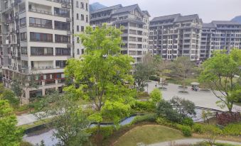 Bama Century Health Garden