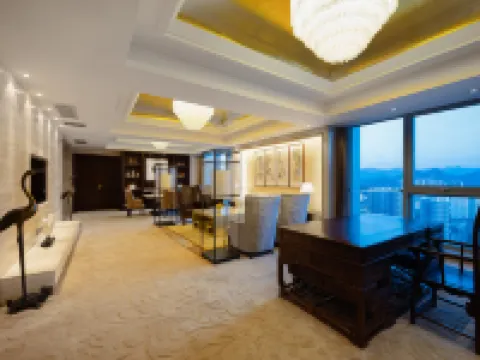 Huaguoshan Rongxin Hotel Hotels in Tongren