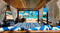 Pinnacle Grand Jomtien Resort and Beach Club - parking