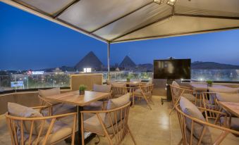 Nozol Pyramids Hotel