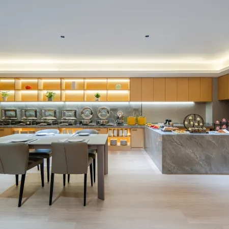 Suqian Jingdong Smart City Rezen Hotel