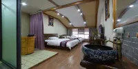 Barenju Inn - Salle De 2 Lits Conviviale