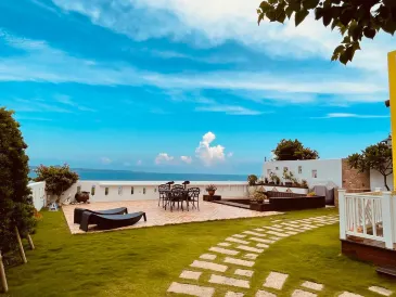 Place de L Sea View Resort