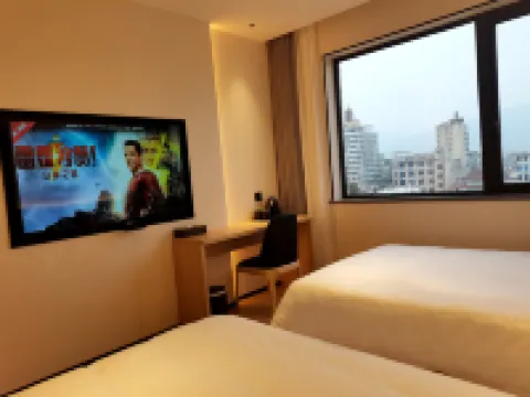 和天下飯店（浦江客運中心店）