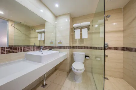 Kunming Haiqing Hotel (Cuihu Yunda Hospital)