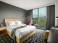 L7 GANGNAM by LOTTE HOTELS Hotels near Le Chamber