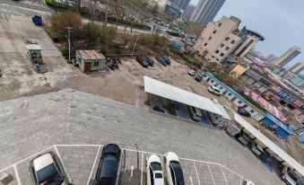 Kailin Hotel (Handan Xuechi Road Hongda Auto Parts City)