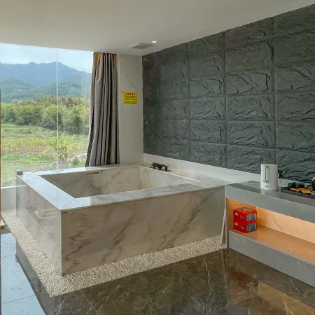 Reddy Mountain Residence