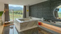 Reddy Mountain Residence