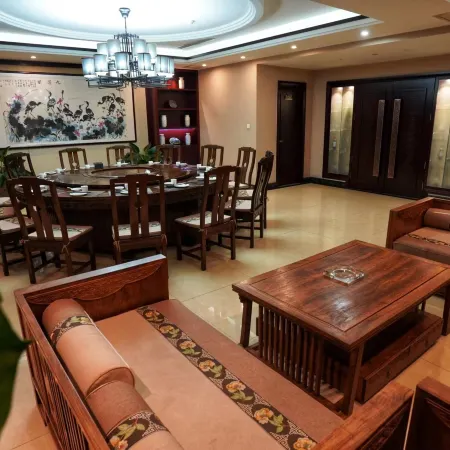 Yishuiyan Hotel